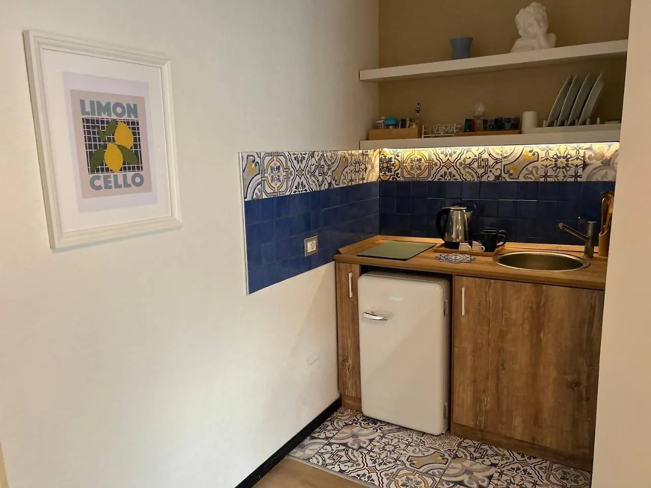 Isla Hotel Naples Guest house